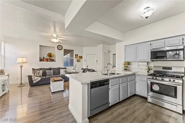 1508 Blackcombe ST #103, Las Vegas, NV 89128