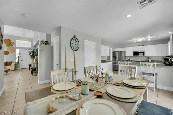 3726 Nestled Oak AVE, North Las Vegas, NV 89031