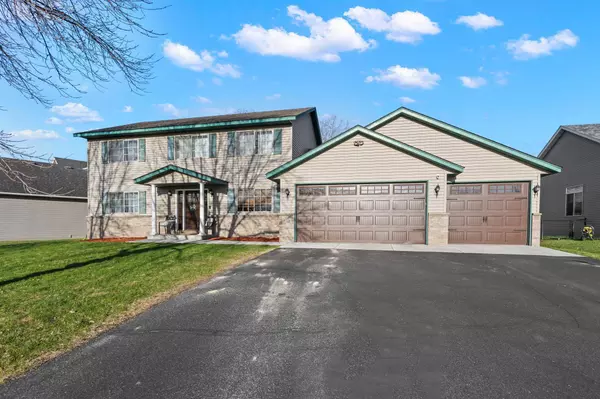 342 Brady ST, Elko New Market, MN 55054