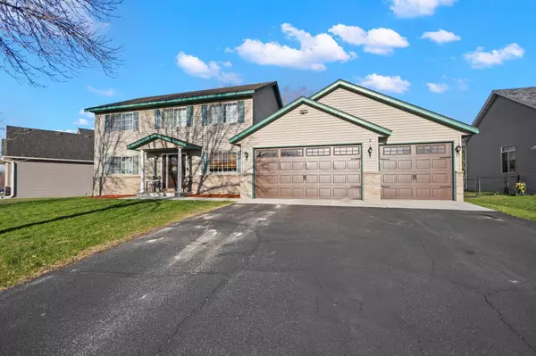 342 Brady ST, Elko New Market, MN 55054