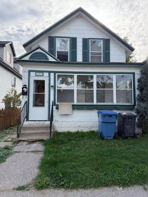 612 11th AVE SE, Minneapolis, MN 55414