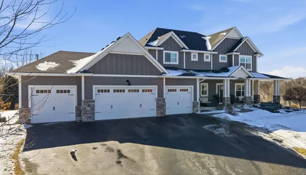 7727 Prairie Grass PASS, Prior Lake, MN 55372