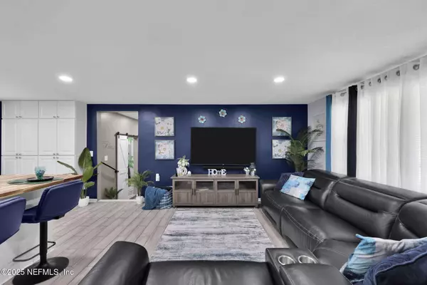 5228 BOILARD DR, Jacksonville, FL 32209