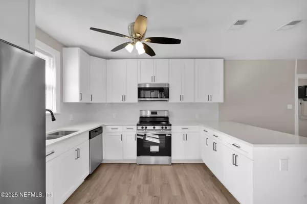 1157 W 10TH ST, Jacksonville, FL 32209