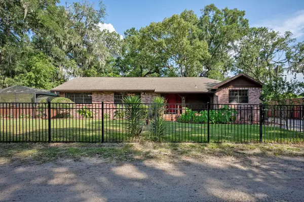 5538 Anchor Ln, Jacksonville, FL 32207-2603