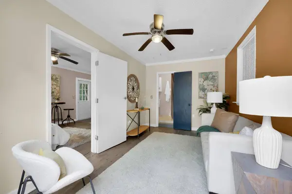 5538 Anchor Ln, Jacksonville, FL 32207-2603