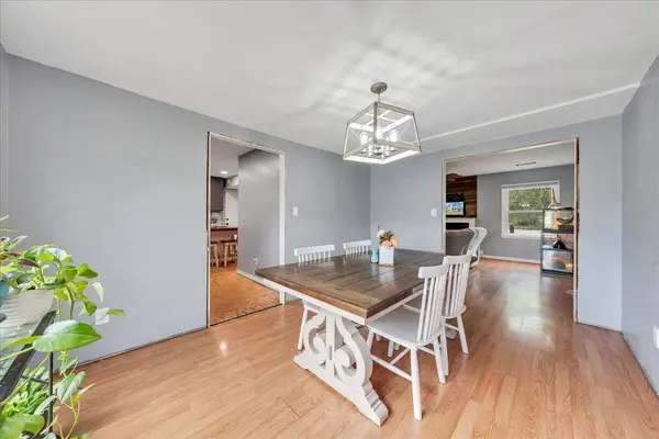 8141 Ashton LN, Roanoke, VA 24019