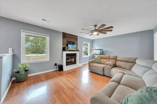 8141 Ashton LN, Roanoke, VA 24019