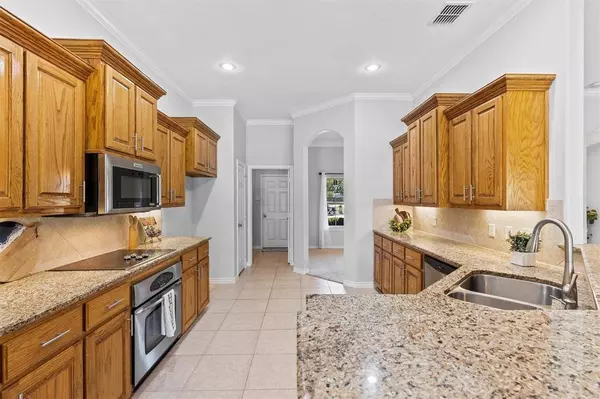 1163 Meadow Hill Drive, Lavon, TX 75166