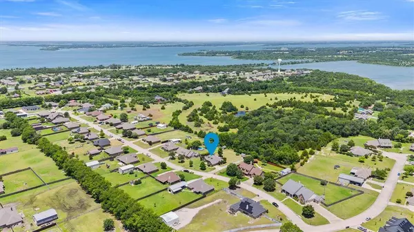 1163 Meadow Hill Drive, Lavon, TX 75166