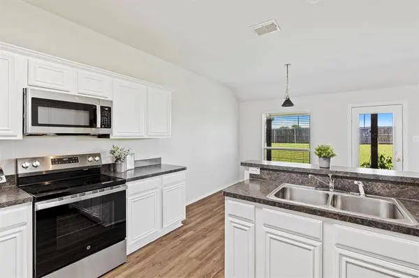 225 Cloudcroft Drive, Wylie, TX 75098