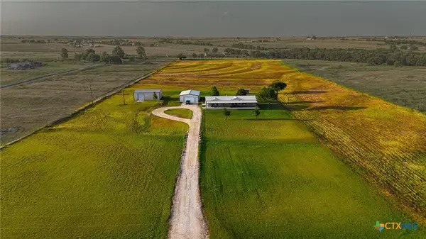 401 County Road 330, Granger, TX 76530