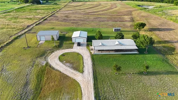 401 County Road 330, Granger, TX 76530
