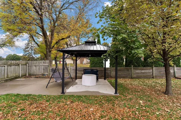 8664 88th ST S, Cottage Grove, MN 55016