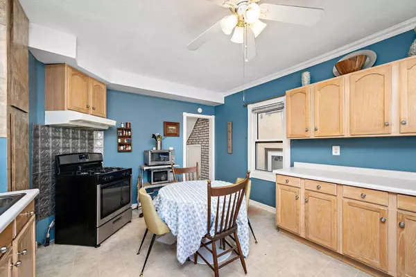 773 Howell ST N, Saint Paul, MN 55104