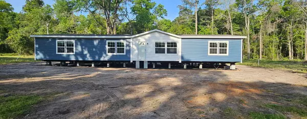 113 Martin Dr, Eutawville, SC 29048