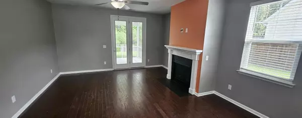 624 Woolum Dr, Moncks Corner, SC 29461