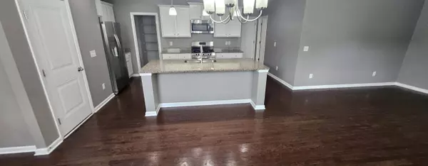 624 Woolum Dr, Moncks Corner, SC 29461