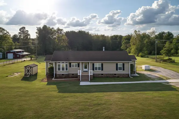 210 Belfast Ave, Holly Hill, SC 29059