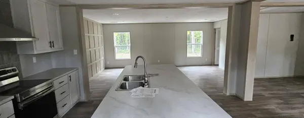 117 Martin Dr, Eutawville, SC 29048