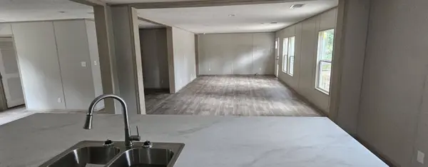 117 Martin Dr, Eutawville, SC 29048