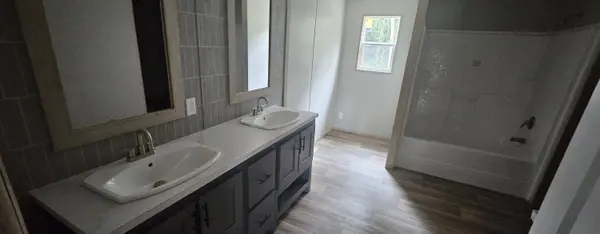 117 Martin Dr, Eutawville, SC 29048