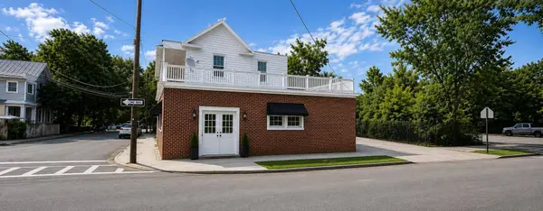 169 Line St, Charleston, SC 29403