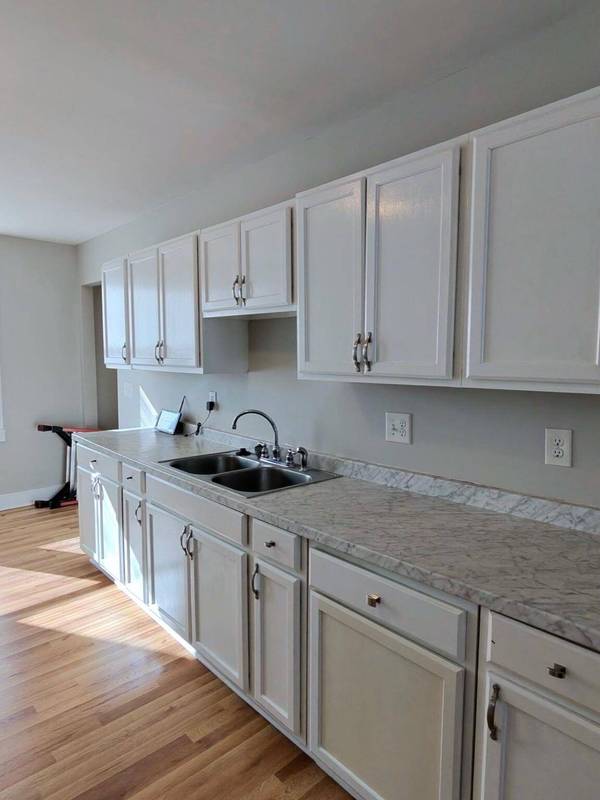 2701 Decatur St, North Charleston, SC 29405