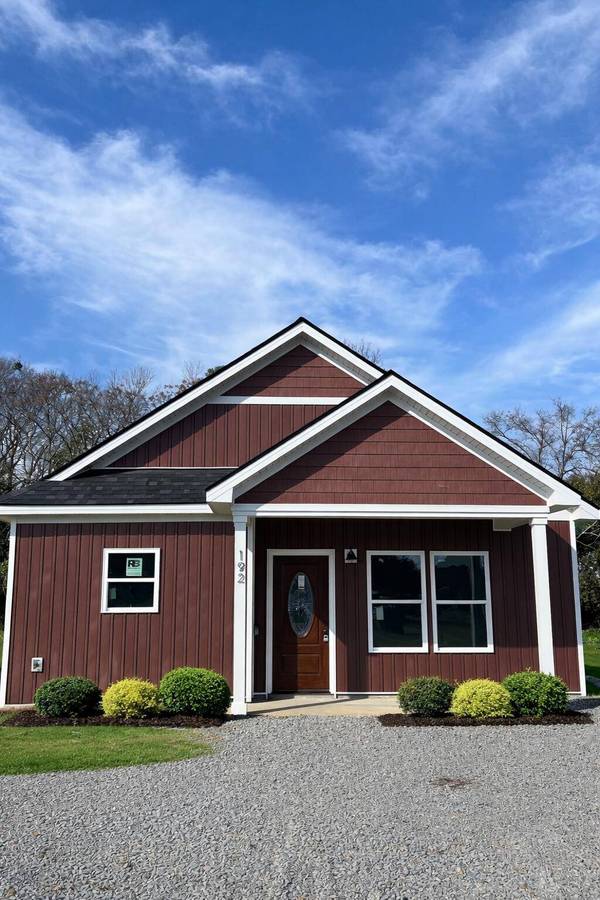 192 Avocada Dr, Santee, SC 29142