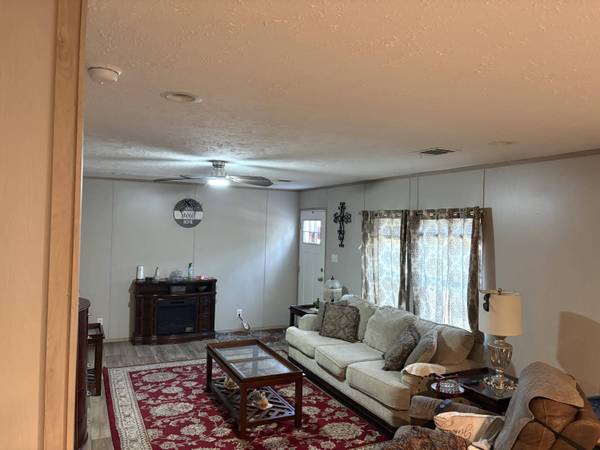 13671 Old Number Six Hwy Hwy, Eutawville, SC 29048