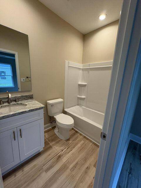 192 Avocada Dr, Santee, SC 29142