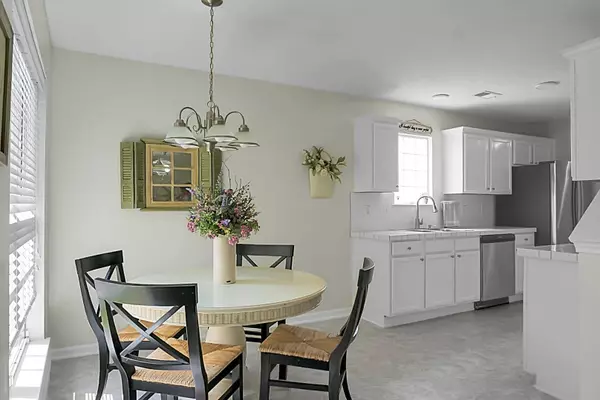 9255 Ayscough Rd, Summerville, SC 29485