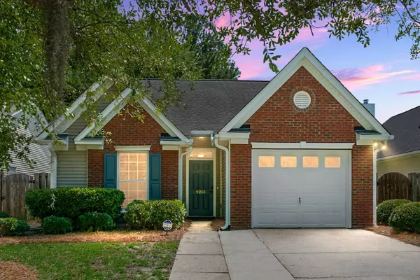 9255 Ayscough Rd, Summerville, SC 29485