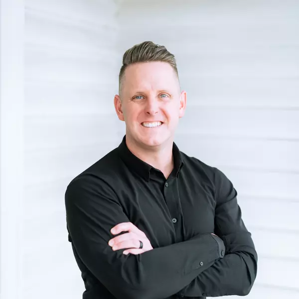 Taylor Gentry Headshot