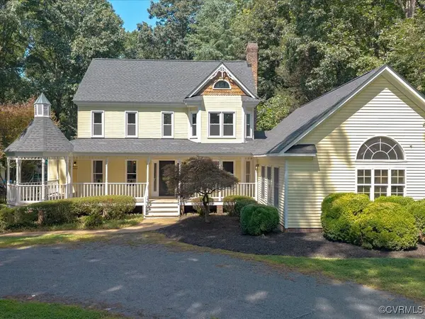 2701 Pineridge LN, Powhatan, VA 23139