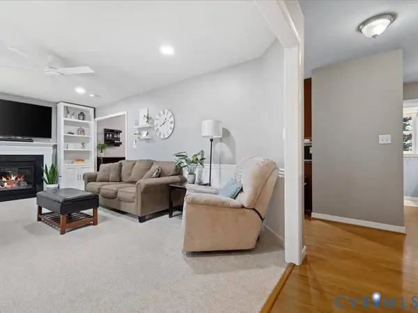 6007 Summerhouse CT, Midlothian, VA 23112