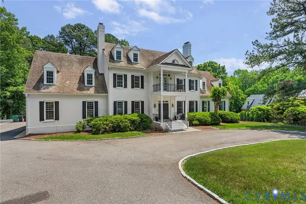 125 Brookschase LN, Henrico, VA 23229