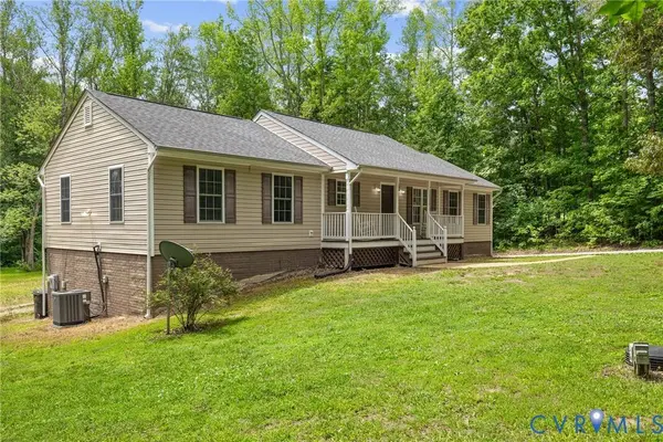 3320 Duke RD, Powhatan, VA 23139