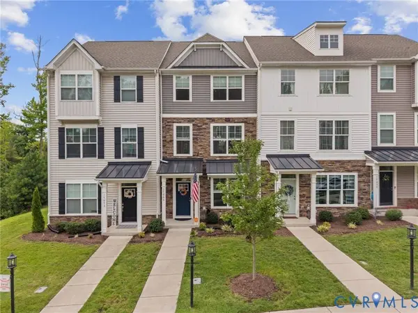 17066 Thornapple CT