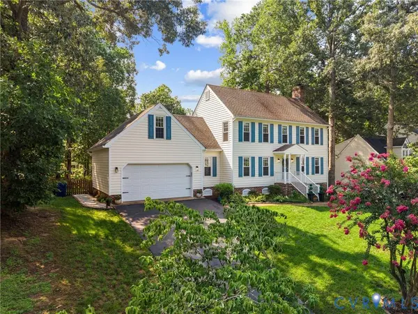10274 Matthews Grove LN, Mechanicsville, VA 23116