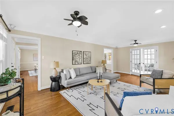 10274 Matthews Grove LN, Mechanicsville, VA 23116