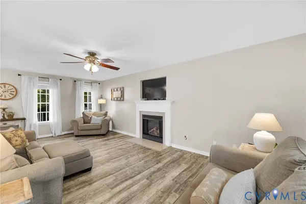 11919 Chestnut Creek DR, Midlothian, VA 23112