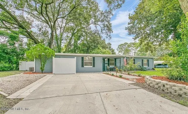 3409 W Inwood Cir, Jacksonville, FL 32207-5517