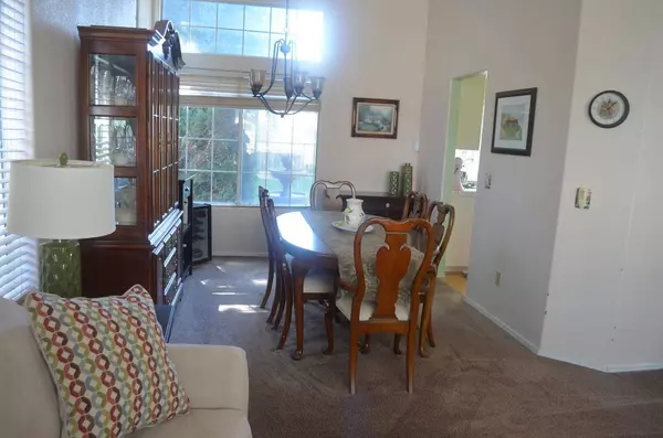 8392 Red Fox WAY, Elk Grove, CA 95758