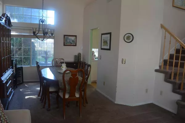 8392 Red Fox WAY, Elk Grove, CA 95758