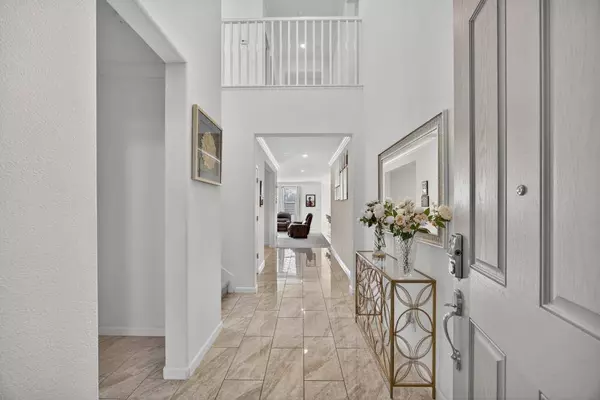 8764 Nakota WAY, Sacramento, CA 95828