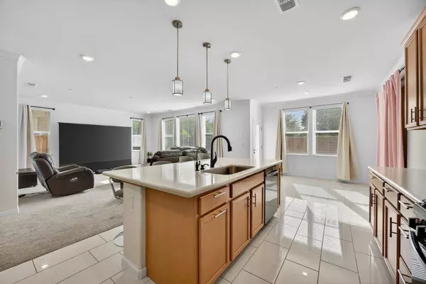 8764 Nakota WAY, Sacramento, CA 95828