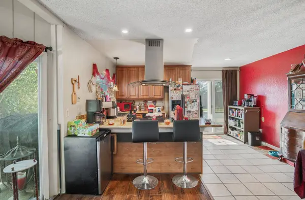 4920 Springfield WAY, Sacramento, CA 95841