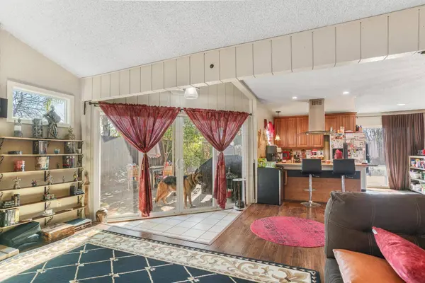 4920 Springfield WAY, Sacramento, CA 95841