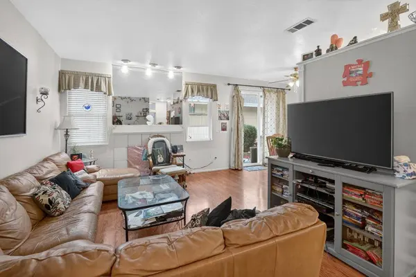 5530 Coral Creek WAY, Elk Grove, CA 95758